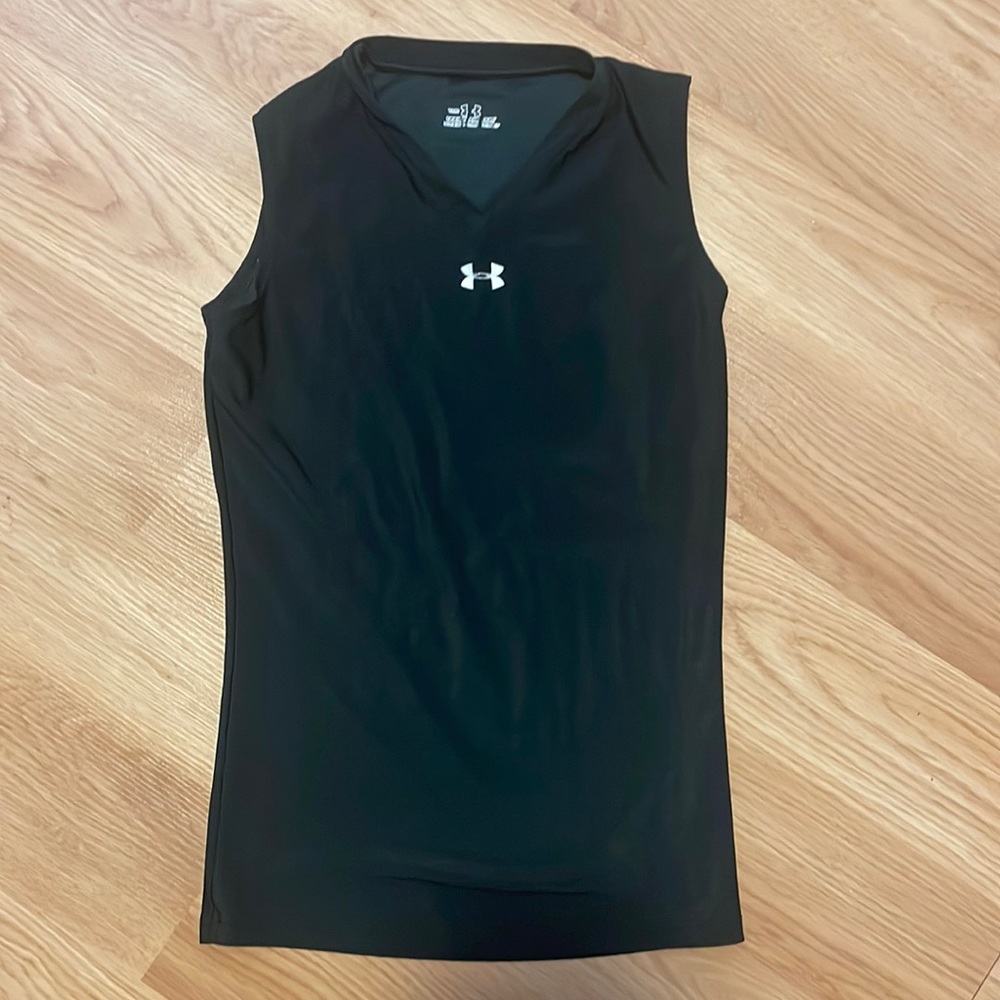 Under Armour USED xsmall workout sleeveless top.